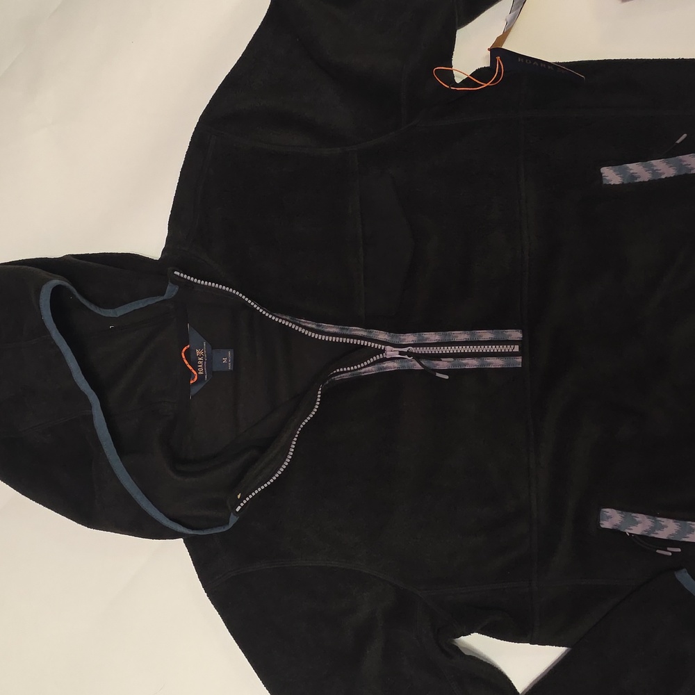 NWT Men's Roark Barra Scrambler Half Zip Fleece Hoodie in Black. Size Medium - Picture 8 of 8